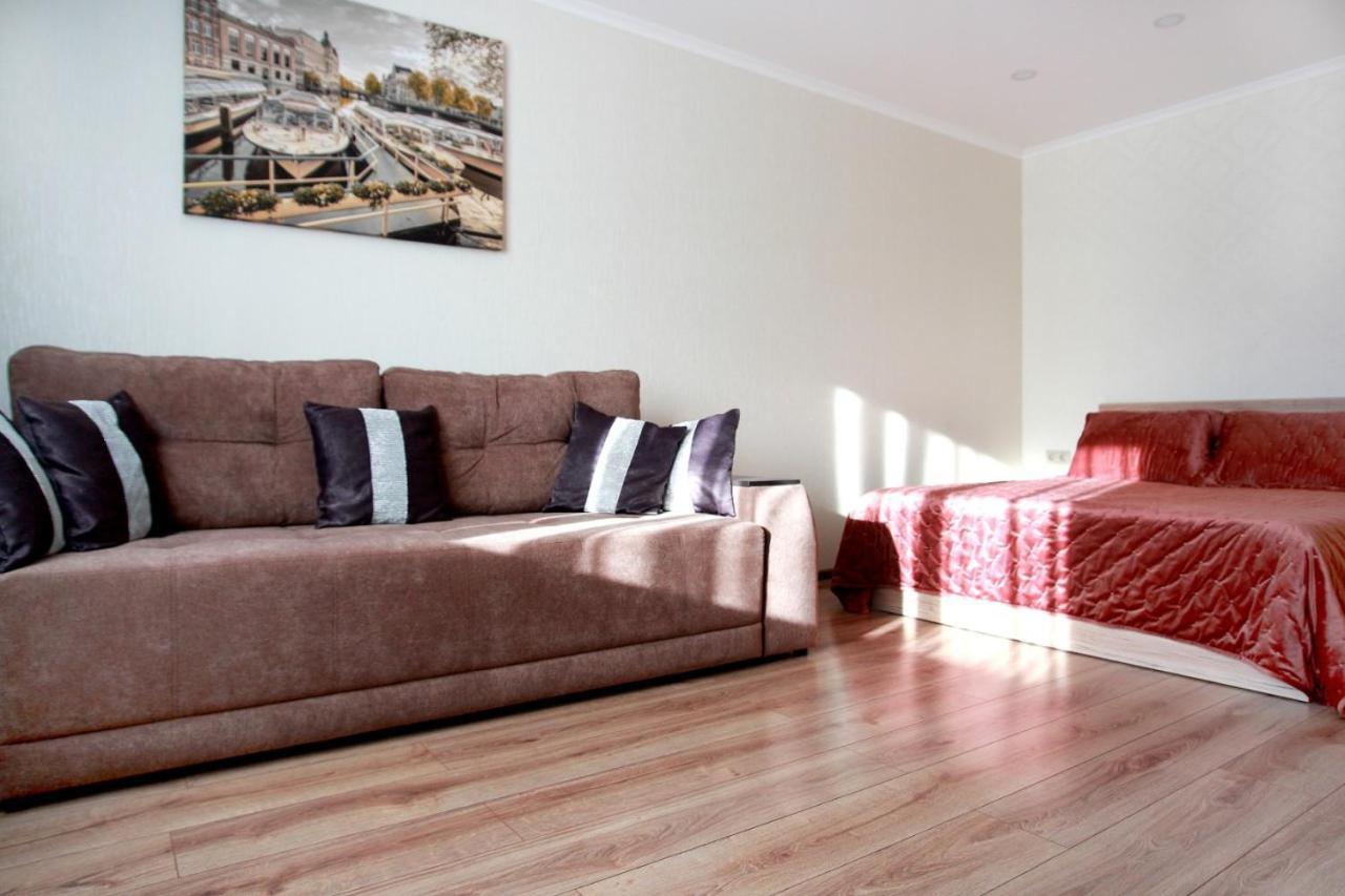 Apartament Vasilya Porika 48 Street Vinnytsya,Ukraine วินนิตซา ภายนอก รูปภาพ